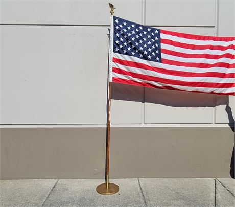 AMERICAN FLAG POLE W\ BRONZE EAGLE (94" tall)