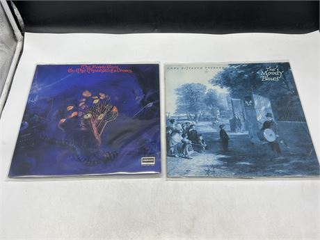 2 MOODY BLUES RECORDS - EXCELLENT (E)