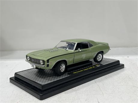 1/24 SCALE 1969 CHEVROLET CAMARO SS / RS DIE CAST