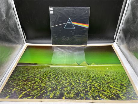 PINK FLOYD - DARK SIDE OF THE MOON WITH POSTER - (VG) SLIGHTLY SCRATCHED