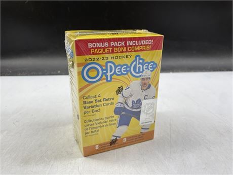 2022/23 O-PEE-CHEE HOCKEY BLASTER BOX