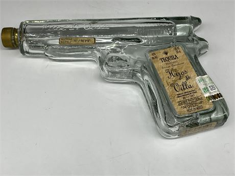 GLASS TEQUILA GUN BOTTLE