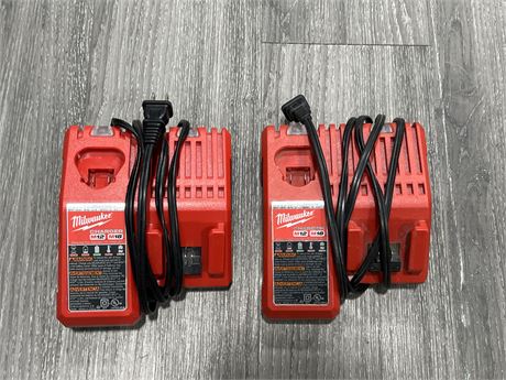 2 MILWAUKEE M12 / M18 BATTERY CHARGERS