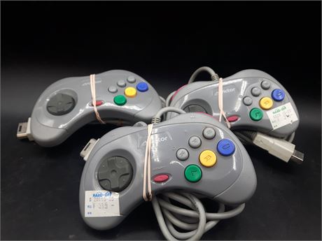 JAPANESE SEGA SATURN CONTROLLERS - VERY GOOD CONDITION