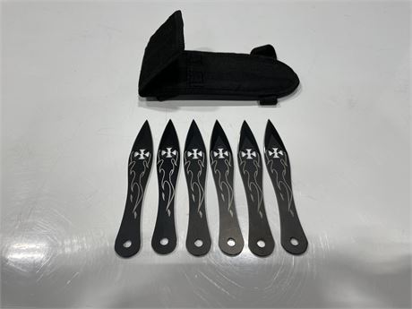 6 NEW THROWING KNIVES