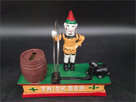 CAST IRON MECHANICAL COIN BANK TRICK DOG (Working)