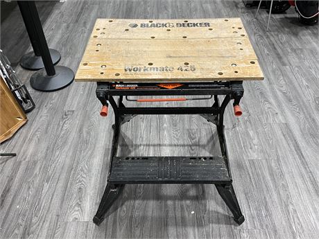 BLACK & DECKER COLLAPSABLE WORKMATE BENCH 30” TALL