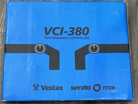 VESTAX VCI 380 PERFORMANCE CONTROLLER - WORKING