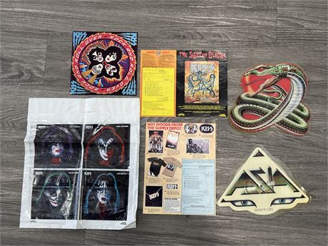 LOT OF ORIGINAL KISS PAPER WORK, STICKER & ECT W/ PICTURE DISCS - SOME WARPING