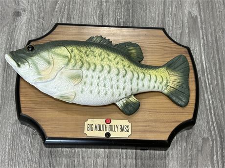 1999 GERMANY BIG MOUTH BILLY BASS WALL PLAQUE (13”X9”)