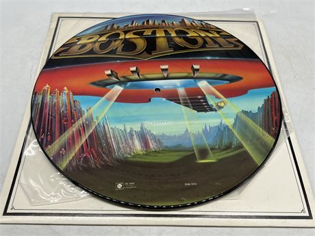 BOSTON - DONT LOOK BACK PICTURE DISK - EXCELLENT (E)