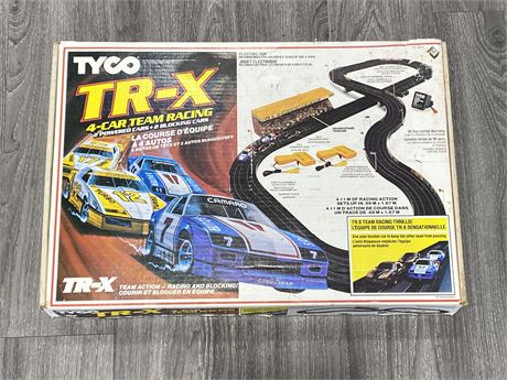 VINTAGE TYCO TR-X RACING SET - COMPLETE