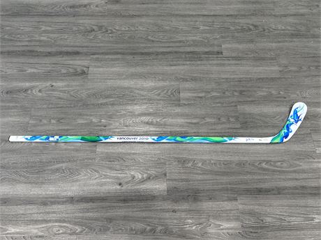 VANCOUVER 2010 OLYMPICS HOCKEY STICK SIGNED BY DAN BOYLE - LIMITD EDITION 5/25