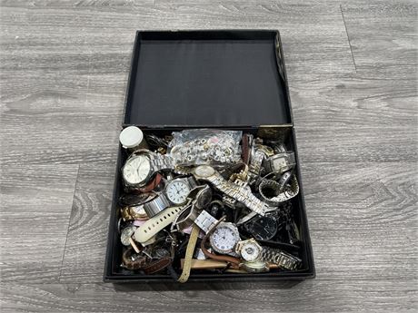 SMALL BOX OF WATCHES, WATCH PARTS & OTHER SMALLS