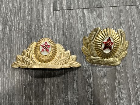 2 RUSSIAN ARMY HAT CLIPS