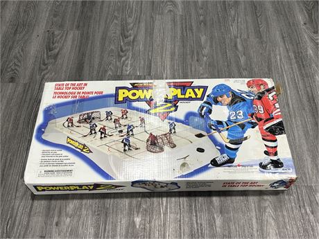 POWER PLAY 2 TABLE HOCKEY GAME - COMPLETE IN BOX