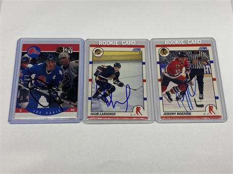 3 AUTOGRAPHED NHL CARDS - ROOKIE ROENICK, ROOKIE LARIONOV, SAKIC