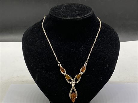 925 AMBER MARKED NECKLACE & PENDANT (17”)