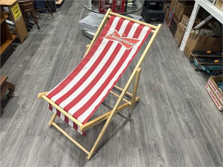 NEW BUDWEISER FOLD OUT LAWN CHAIR