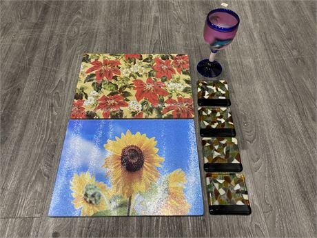 2 GLASS PLACEMATS (14.5”X10.5”), 4 EARTH-STONE COASTERS & DOLPHIN GLASS