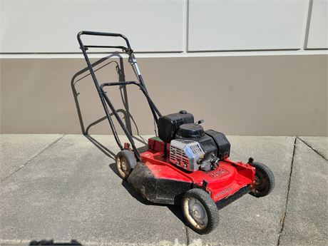 TORO COMMERCIAL LAWN MOWER (Self propelled As-is)
