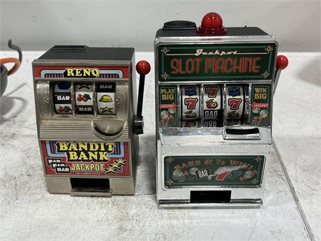 2 COLLECTABLE MINI SLOT MACHINES (8” tall)