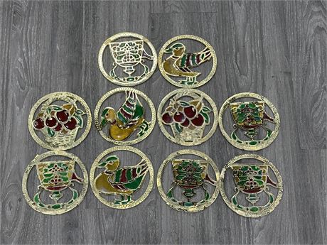 (10) 6” BRASS & STAINED GLASS ROUND DECOR PIECES
