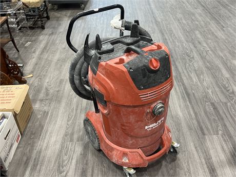 HILTI VC 300-17X HIGH SUCTION INDUSTRIAL VACUUM WORKING