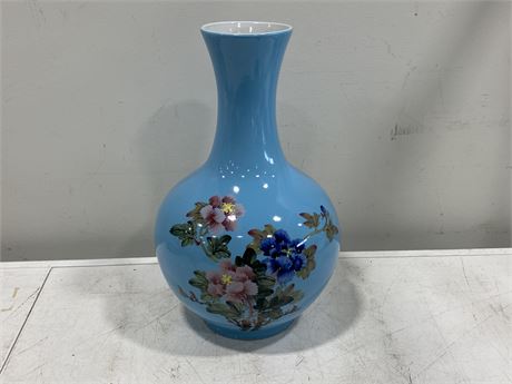 EARLY 1950’S HEAVY HAND PAINTED VASE - TAIWAN R.O.C (10”X17”)