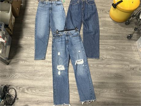 3 PAIRS OF NEW W/TAGS LEVIS JEANS - ALL SIZE 27 WAIST