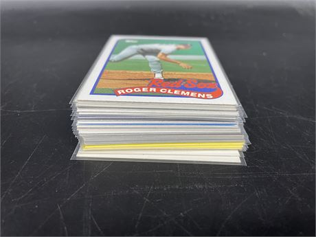LOT OF ASSORTED ROGER CLEMENS CARDS