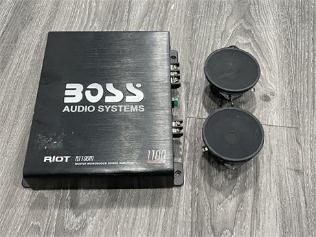 BOSS R1100M AUDIO SYSTEMS & 2 INFINITY 8287-AC SPEAKER