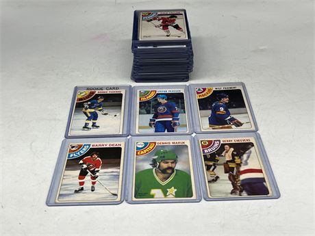 (45) 1978 OPC NHL CARDS IN TOPLOADERS