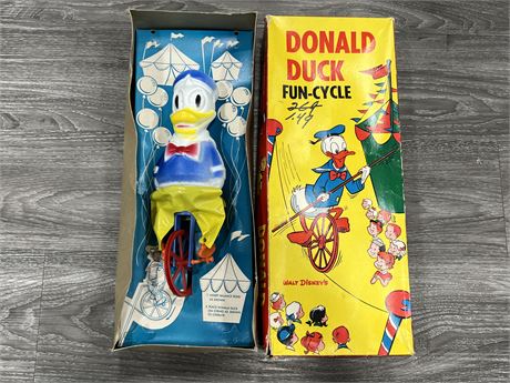 VINTAGE DONALD DUCK FUN CYCLE IN BOX