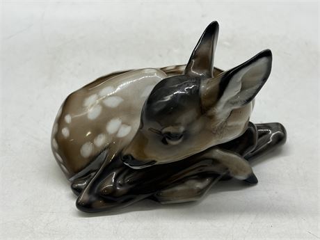 ROSENTHALE GERMANY PORCELAIN FAWN (7” wide)