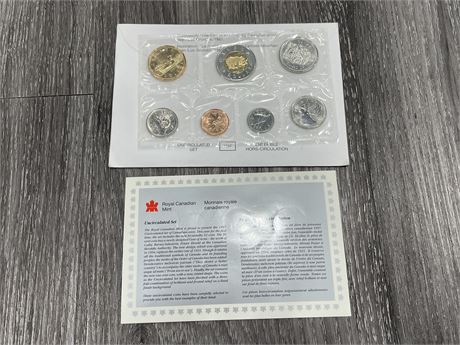 1997 UNCIRCULATED ROYAL CANADIAN MINT COIN SET