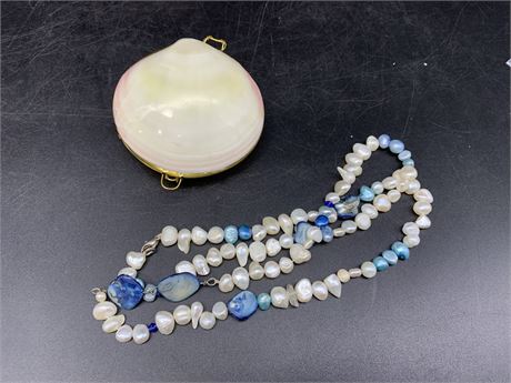 VINTAGE SHELL JEWELRY CASE W/PEARL NECKLACE