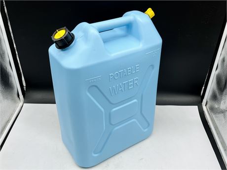SCEPTER WATER CAN (5 GALLON)