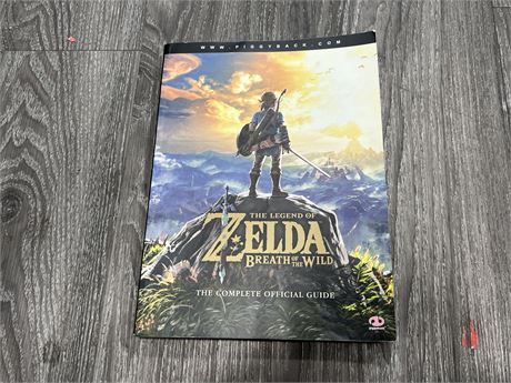 ZELDA BREATH OF THE WILD COMPLETE OFFICIAL GUIDE