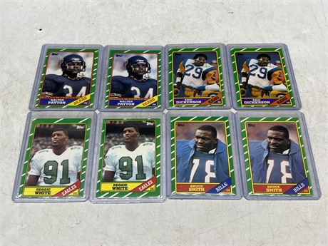 (8) 1986 TOPPS NFL CARDS