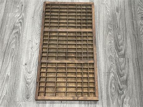 VINTAGE PRINTERS TYPE SETTER WOODEN TRAY - SIGNED (32”x17”)