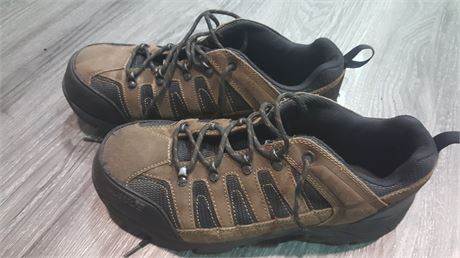 WORKLOAD STEEL TOE BOOTS (Size 13)