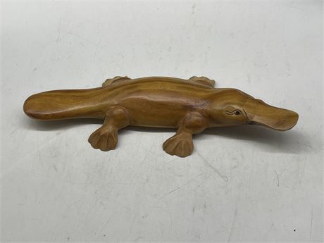AUTHENTIC AUSTRALIAN WOOD CARVED PLATYPUS 12”