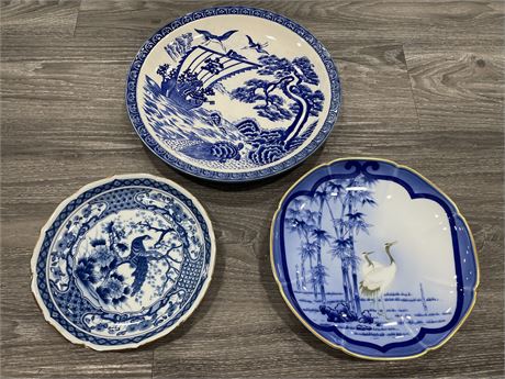 2 BLUE & WHITE SIGNED ASIAN PLATES & 1 UNSIGNED (LARGEST IS 12.5” DIAMETER)