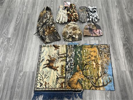 LOT OF CAMOUFLAGE GLOVES & TOQUES (MAJORITY NEW OR LIKE NEW) +