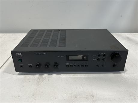 NAD STEREO RECEIVER 712 - WORKS, NEEDS JUMPERS