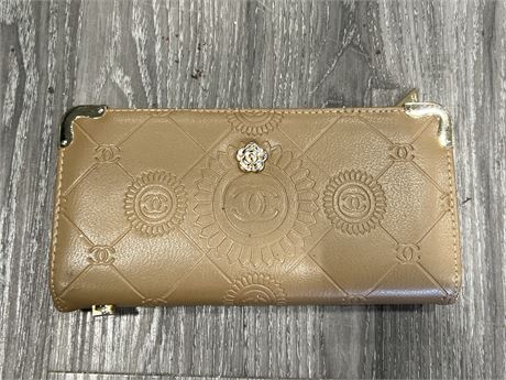 CHANEL WALLET - AUTHENTICATION UNKNOWN