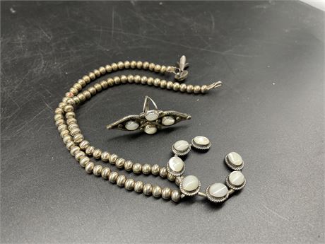 VINTAGE NAVAJO SQUASH BLOSSOM NECKLACE AND RING (TESTED STERLING)