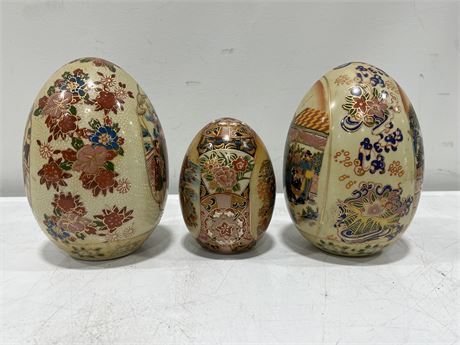 3 HAND PAINTED JAPANESE EGGS - TALLEST 7”