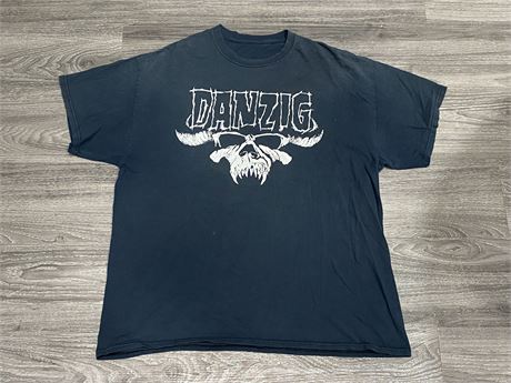 2005 DANZIG TOUR T-SHIRT - SIZE L/XL
